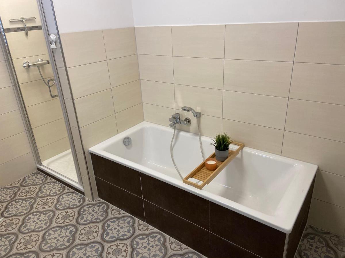 Ferienwohnung Westerwaldblick 하이거 외부 사진